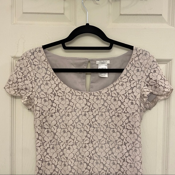 Talula Lace Dress. Cream colour, size XS. - Picture 3 of 6